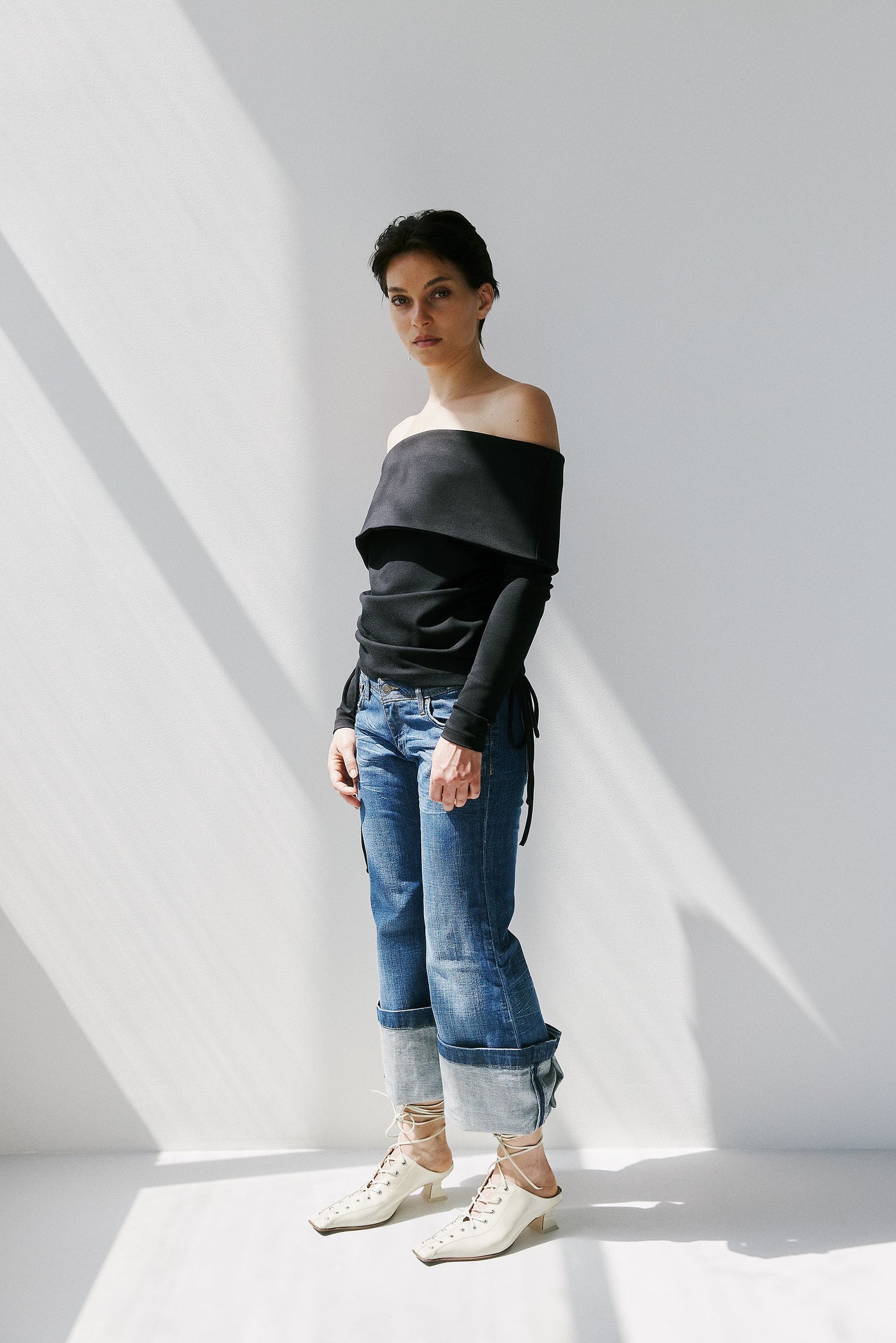 Bari Drop Shoulder Long Sleeve - Black