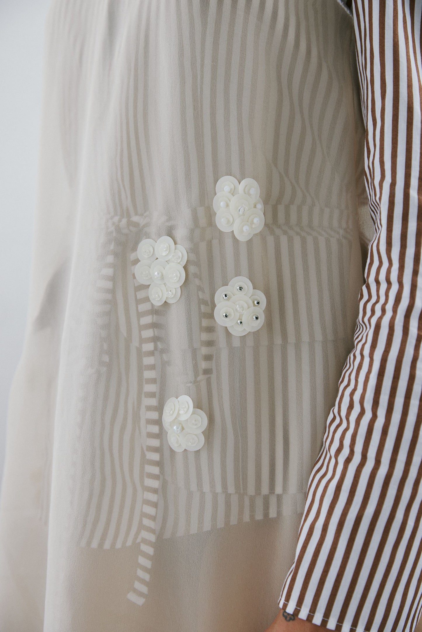 Rho Embroidered Silk Crepe Dress - Sand