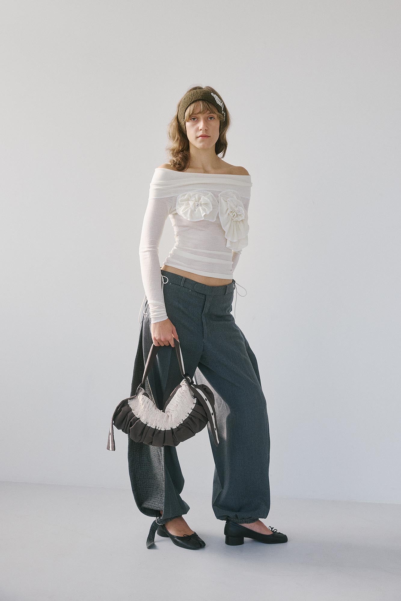 Flora Silk Longsleeve - Warm White