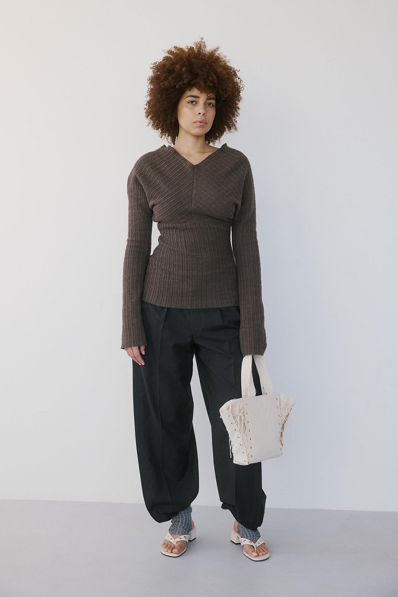 Tsunade Reversible Sweater – Deep Olive