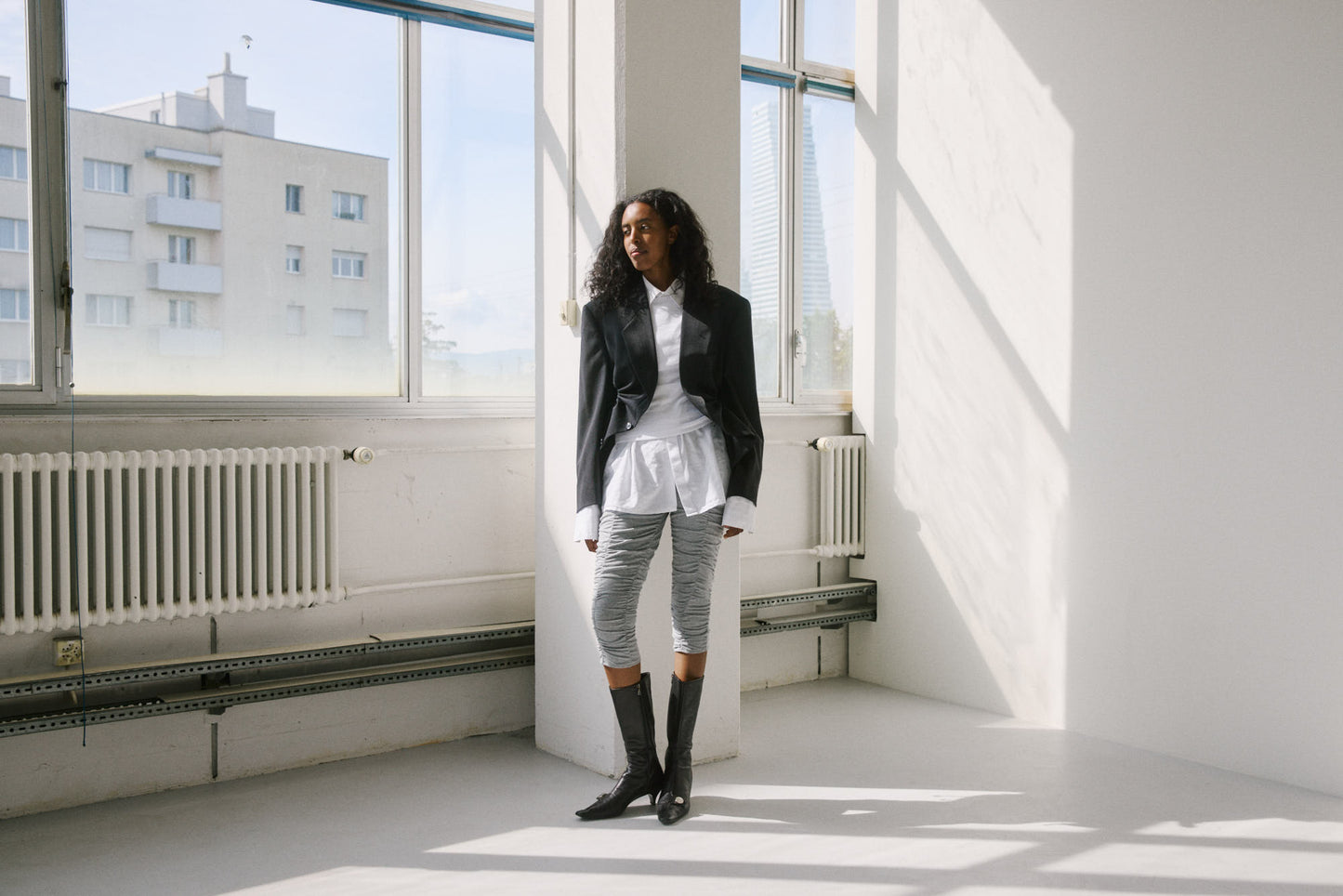 Liz Tailored Jacket – Charcoal